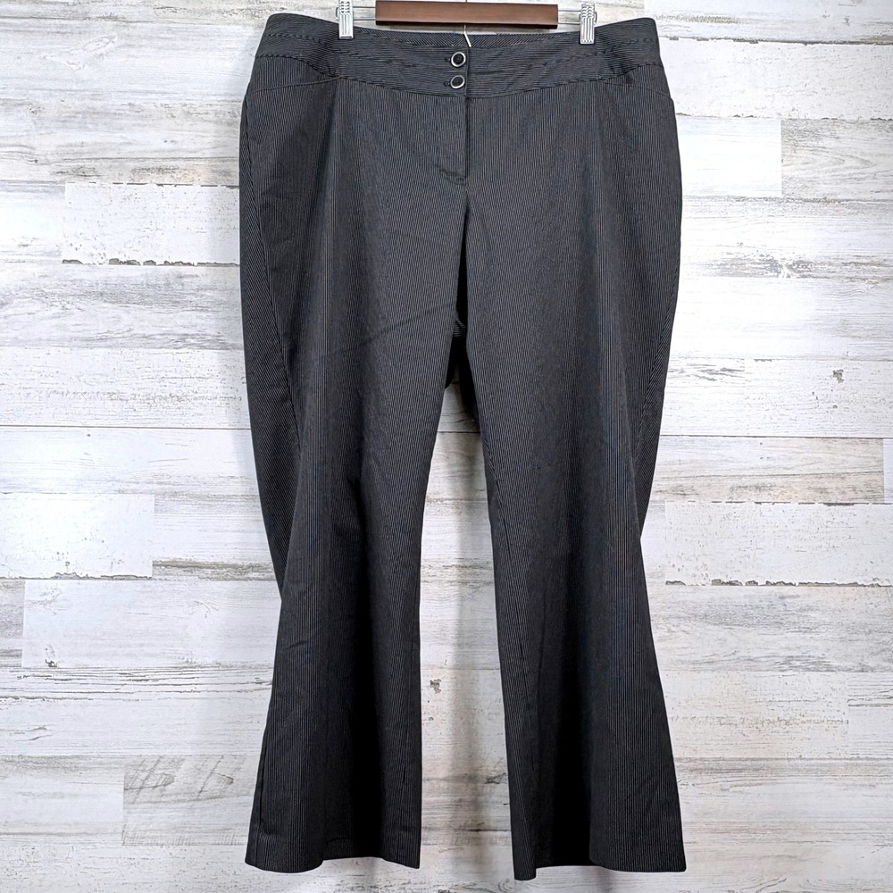 Lane Bryant Dress Pants Women 18 Petite Black Pinstripe Flare Corpcore Office